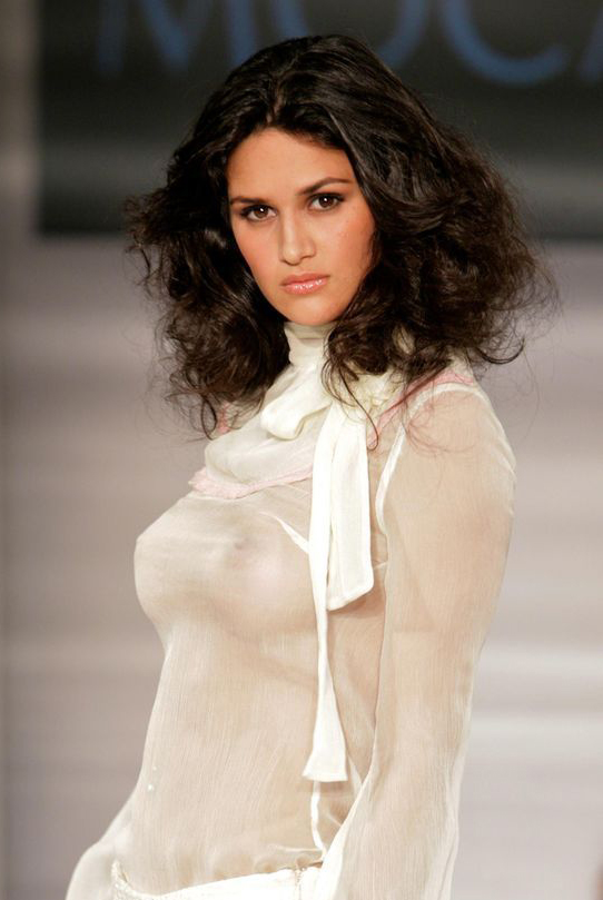 leryn_franco_boobs_4 leryn_franco_boobs_4