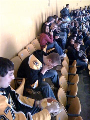 Puking Bruins Fan Puking Bruins Fan